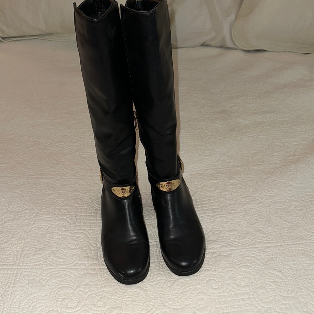 Guess Size 8 Black Boots